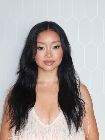 Full leaked Lana condor page private onlyfans photo