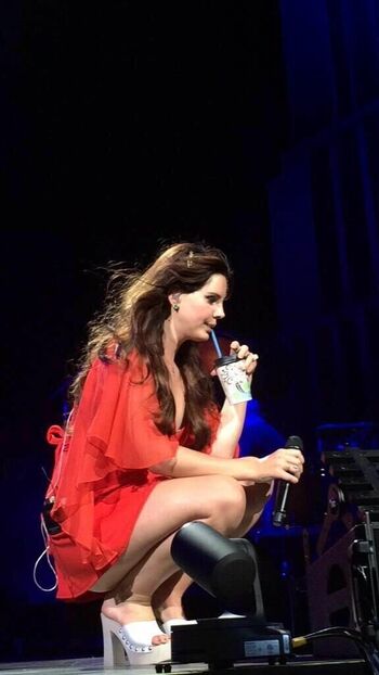 Full leaked Lana del rey page private onlyfans photo