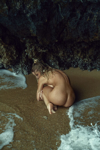 Full leaked Lana ocean private onlyfans photo