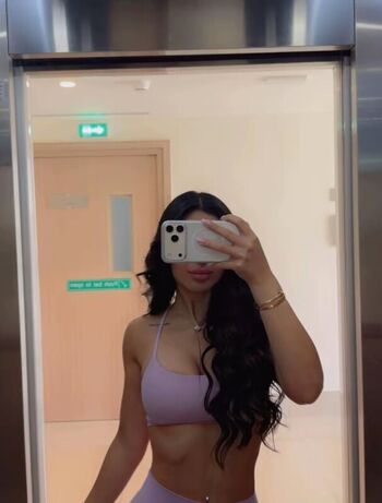 Full leaked Lara ali private onlyfans photo