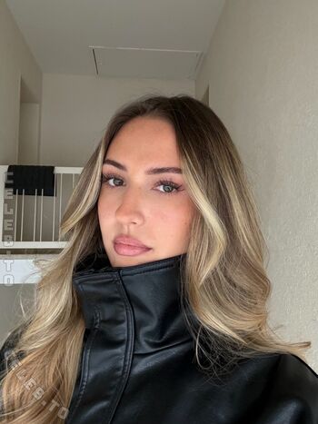 Full leaked Lara gbdt private onlyfans photo