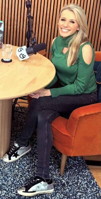 Full leaked Lara lewington private onlyfans photo