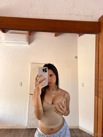 Full leaked Lara tiengo private onlyfans photo