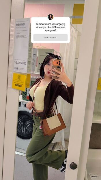 Laras Kinanda Putri
