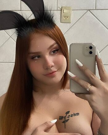 Full leaked Larisalvatorez private onlyfans photo