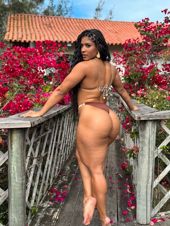 Full leaked Larissa felix private onlyfans photo