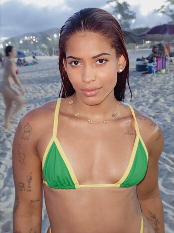 Full leaked Larissa felix private onlyfans photo