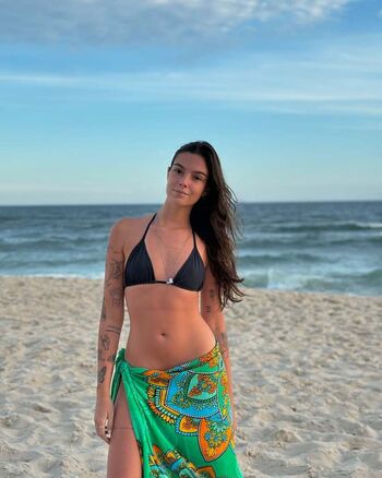 Full leaked Larissa jardim private onlyfans photo