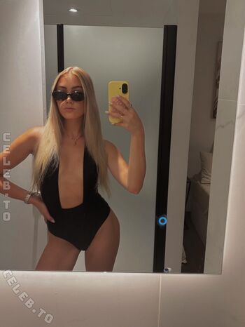 Full leaked Larissa oberste private onlyfans photo