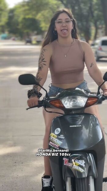 Full leaked Laritta bernardi private onlyfans photo