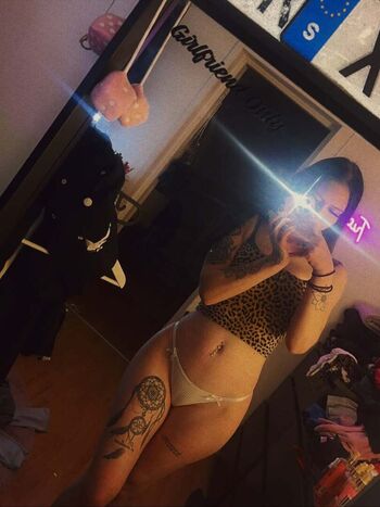 Full leaked Larrebarre private onlyfans photo