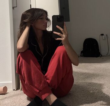 Full leaked Laselyii page private onlyfans photo