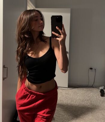 Full leaked Laselyii page private onlyfans photo