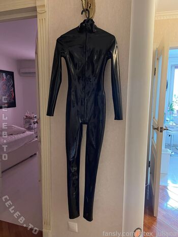 Full leaked Latex juliana private onlyfans photo