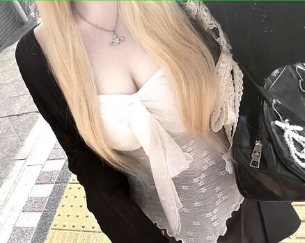 Full leaked Latulip  page private onlyfans photo