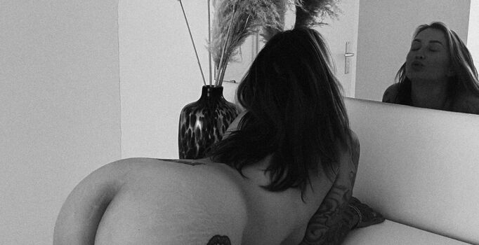 Full leaked Lau de hoog private onlyfans photo