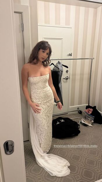 Full leaked Laufey lin page private onlyfans photo