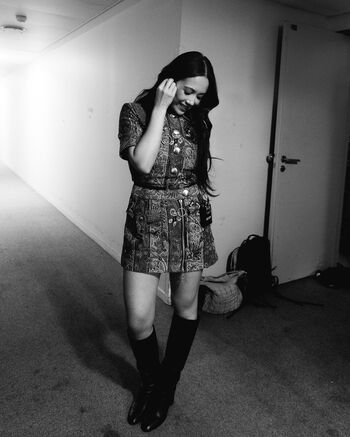 Full leaked Laufey lin private onlyfans photo