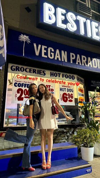 Full leaked Laufey lin private onlyfans photo