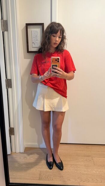 Full leaked Laufey lin private onlyfans photo