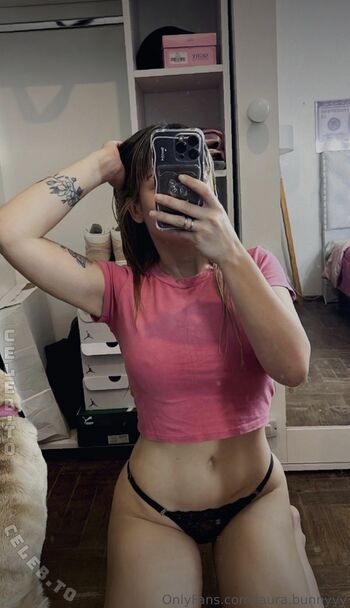 Full leaked Laura bunnyyy private onlyfans photo