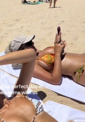 Full leaked Laura lauramjj page private onlyfans photo