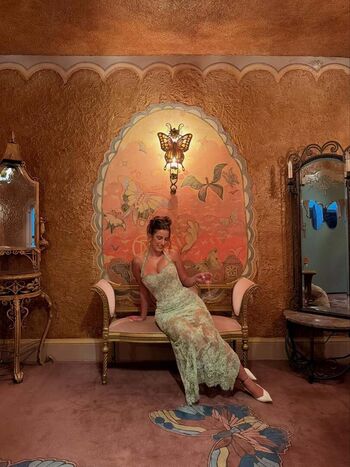 Full leaked Laura lauramjj private onlyfans photo