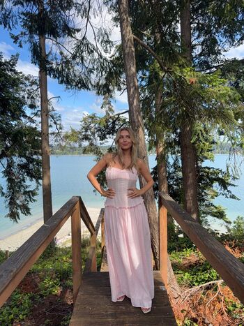 Full leaked Laura leigh page private onlyfans photo
