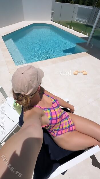 Full leaked Laura mae private onlyfans photo