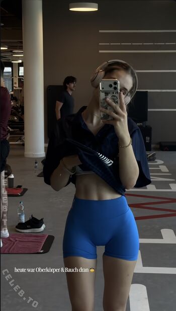 Full leaked Laura marie soons private onlyfans photo