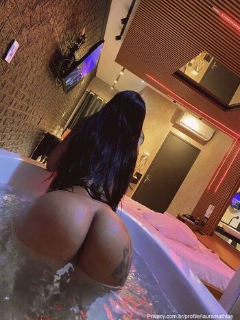 Full leaked Laura mathias private onlyfans photo