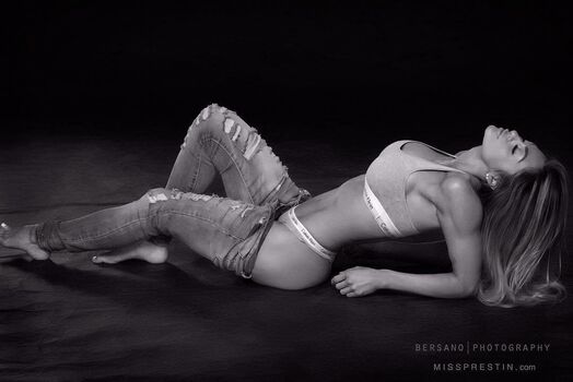 Full leaked Laura michelle prestin page private onlyfans photo