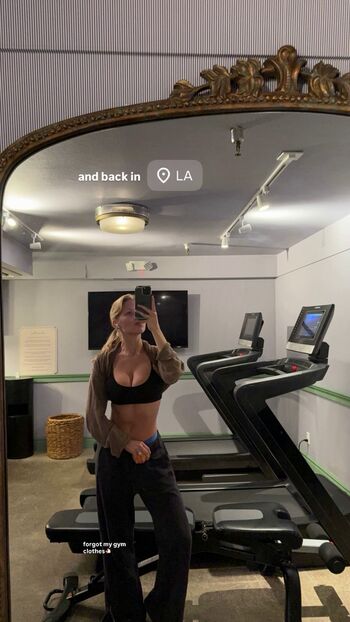 Full leaked Laura oganessian private onlyfans photo