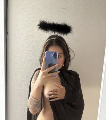 Full leaked Laura perez private onlyfans photo