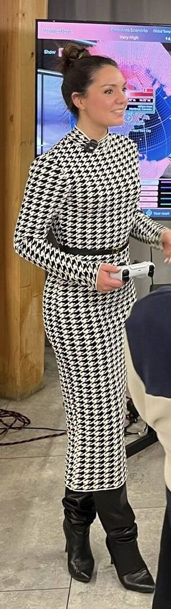 Full leaked Laura tobin page private onlyfans photo