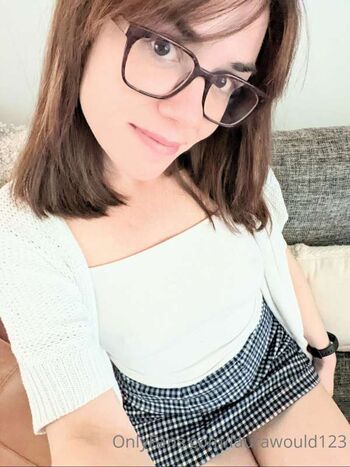 Full leaked Laura wood page private onlyfans photo