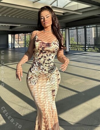 Full leaked Lauralianajane page private onlyfans photo