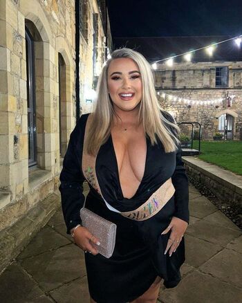 Full leaked Lauramorgan private onlyfans photo