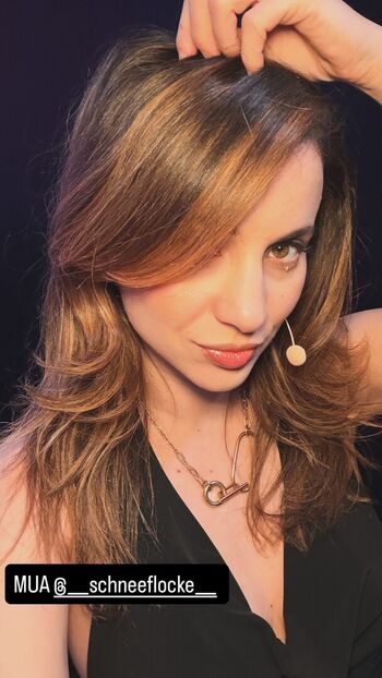 Full leaked Laure valee private onlyfans photo