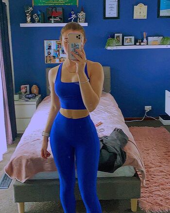 Full leaked Lauren calandriello page private onlyfans photo