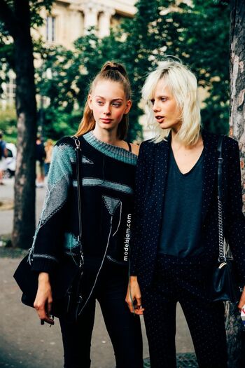 Full leaked Lauren de graaf private onlyfans photo