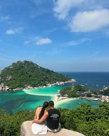 Full leaked Lauren fardon private onlyfans photo