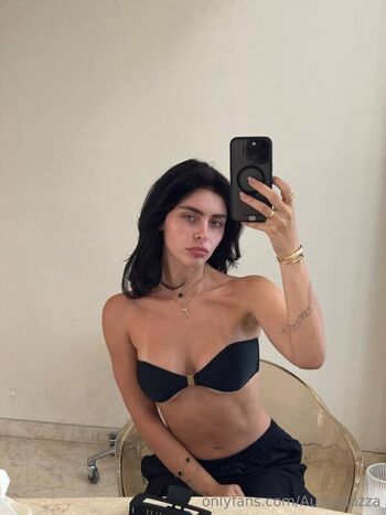 Full leaked Lauren hamden private onlyfans photo