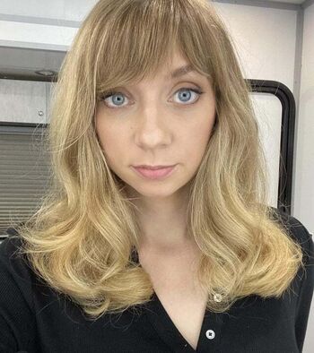 Full leaked Lauren lapkus private onlyfans photo