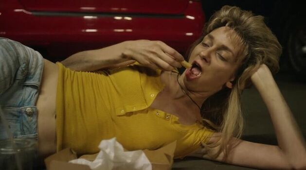 Lauren Lapkus