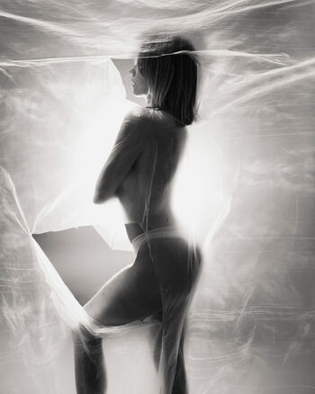 Full leaked Lauren lyle private onlyfans photo