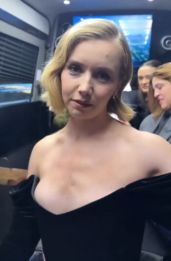 Full leaked Lauren lyle private onlyfans photo