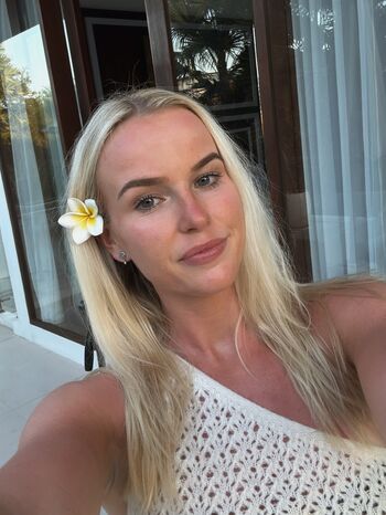 Full leaked Lauren percival private onlyfans photo