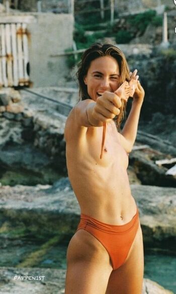 Full leaked Lauren sophie private onlyfans photo