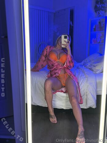 Full leaked Lauren wild private onlyfans photo